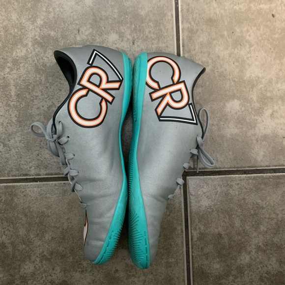 NIKE MERCURIAL VICTORY CR7 Indoor Soccer - Picture 4 of 7